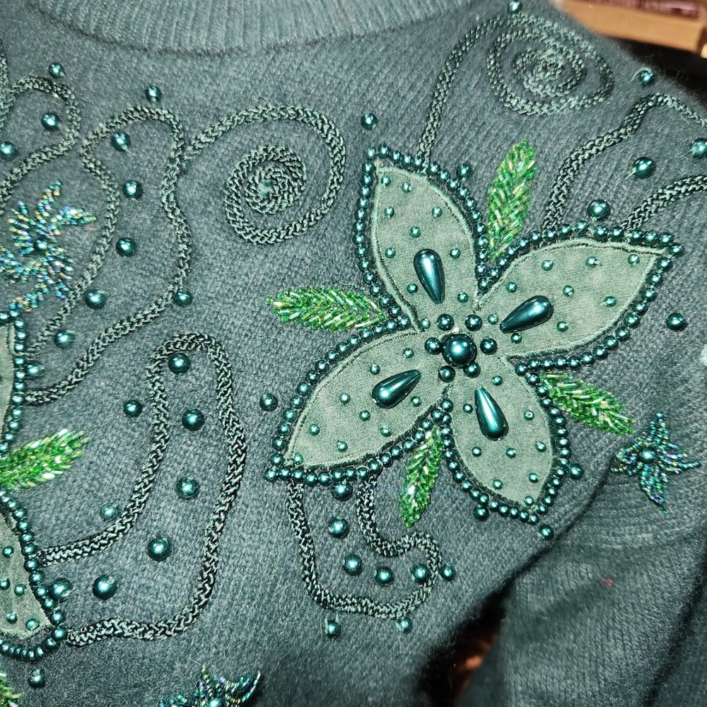 Vintage Cavalini Grandmacore Angora Rabbit & Wool Green jeweled Sweater small - Picture 5 of 8